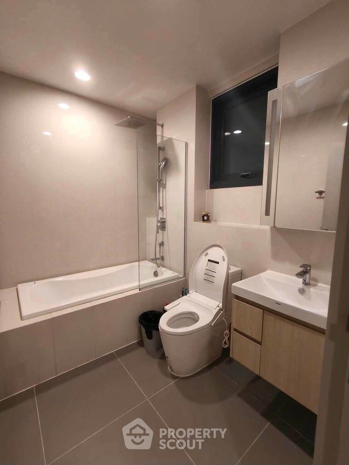 picture 37th-Floor 2-BR At Oka Haus Sukhumvit 36 Near BTS Thong Lor (ID 3198486) - 8/15