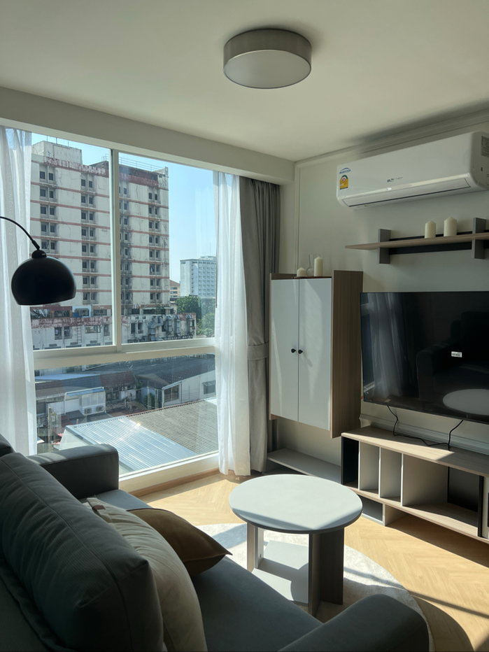 รูป Just moved in, Fully finished, fully appliance, 2 beds, nine views - รูปที่ 1/17