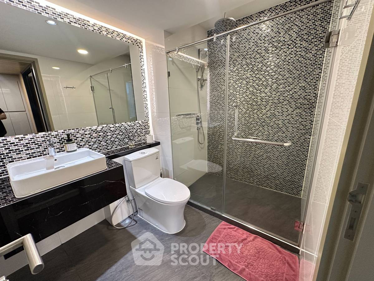 picture 16th-Floor 2-BR Knightsbridge Space Ratchayothin BTS Ratchayothin (ID 668696) - 18/35