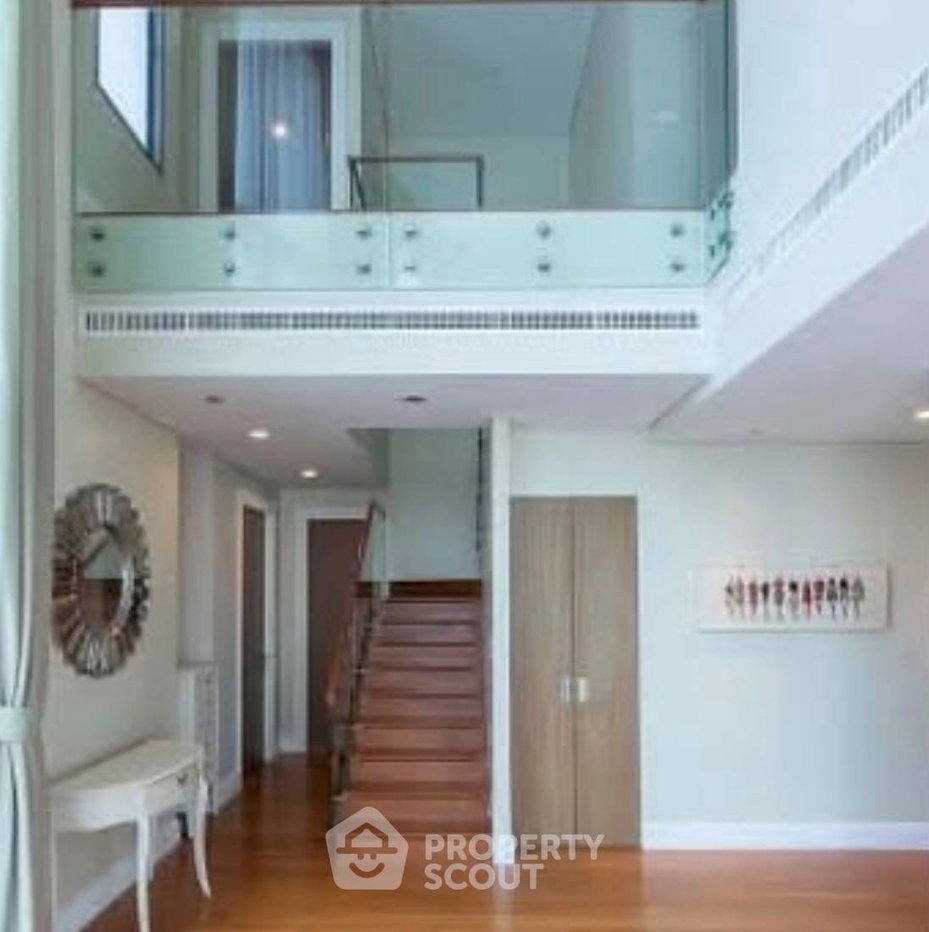 picture 29th-Floor 3-BR At Bright Sukhumvit 24 Near BTS Phrom Phong (ID 3138808) - 2/7