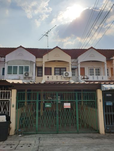 ให้เช่าทาวน์โฮม 2 ห้องนอน 28 ตร.ว. เขตสายไหม
