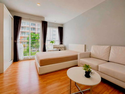 Condos for rent : AS2301 We Condo Ekkamai-Raminthra For Rent