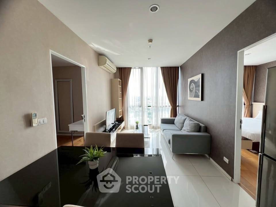 picture 24th-Floor 2-BR At Up Ekamai Near ARL Ramkhamhaeng (ID 3201026) - 2/8