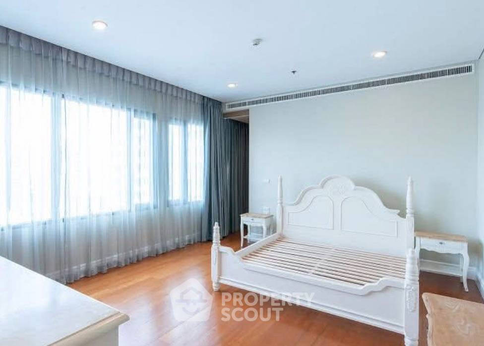 picture 29th-Floor 3-BR At Bright Sukhumvit 24 Near BTS Phrom Phong (ID 3138808) - 7/7