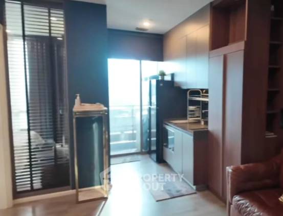 picture 19th-Floor 1-BR At The Room Sukhumvit 69 Near BTS Phra Khanong (ID 3151278) - 2/4
