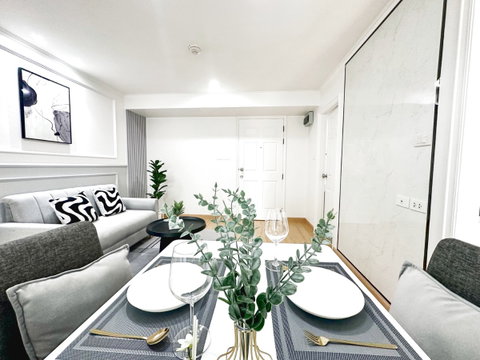 Lumpini Ville Cultural Center, large room, fully furnished, ready to move in, near MRT Huai Khwang.