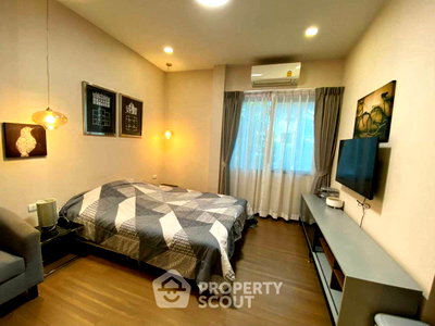 Houses for sale Bangkok : 8-BR 400 Sqm House At The City Pattanakarn, Prawet (ID 3199523)