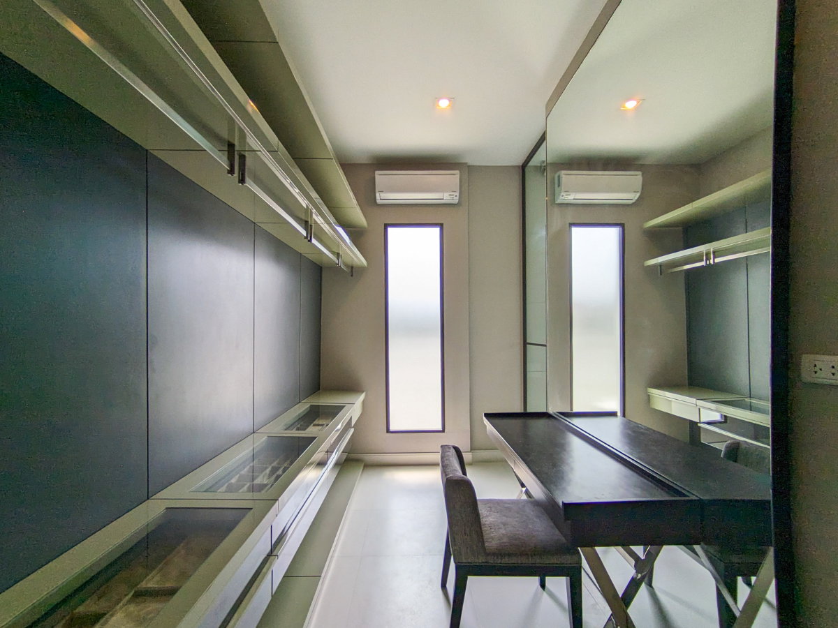 picture (LH) Ladawan Rattanathibet, 200.3 sq. wah, 4 Bed, 4 Bath, 1 Maid, next to MRT Bang R - 17/26