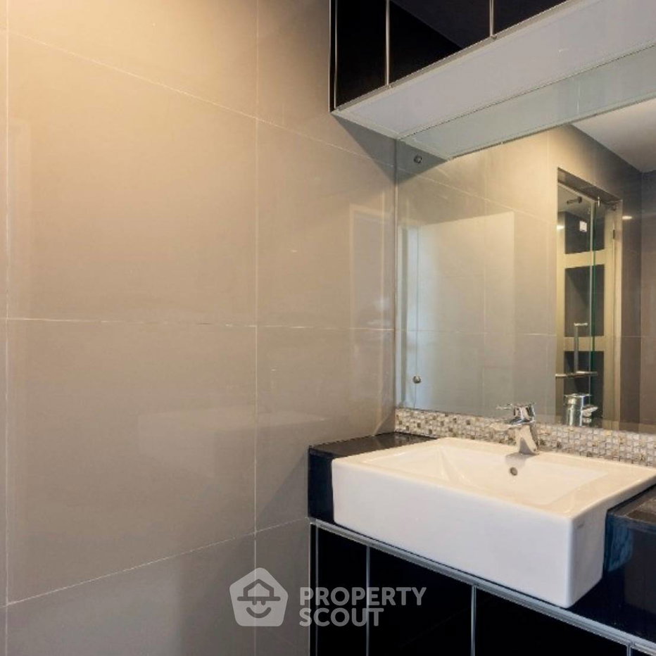 picture 200m To BTS Thong Lor | 2-BR The Crest Sukhumvit 34 (ID 3197277) - 9/9