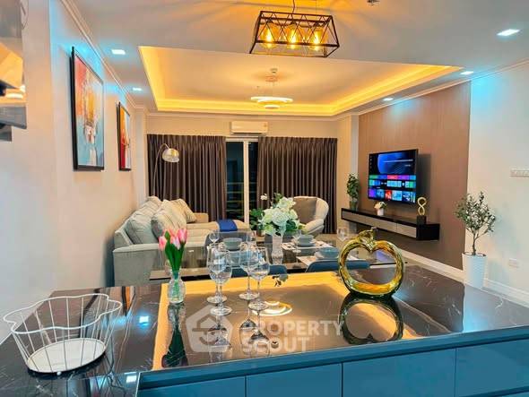 รูป ขายคอนโด 2 ห้องนอน View Talay 5 Condominium Jomtien (ID 3198660) - รูปที่ 2/10