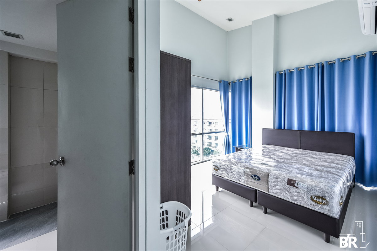 รูป 🌅 ขาย Villa Rachakhru Paholyothin 5 ห้องทิศตะวันตก รับแสงเย็น ไม่ร้อน ใกล้ BTS อารีย์ - รูปที่ 6/13