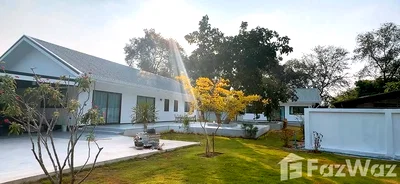 Houses for sale Hua Hin Prachaubkirikhan : 4 Bedroom House for sale in Hin Lek Fai, Prachuap Khiri Khan  6681825