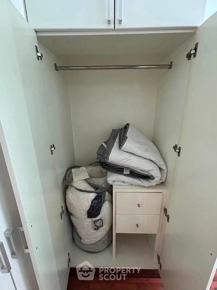 picture 16th-Floor 1-BR Sky Walk Residences 200m To BTS Phra Khanong (ID 3199996) - 11/15