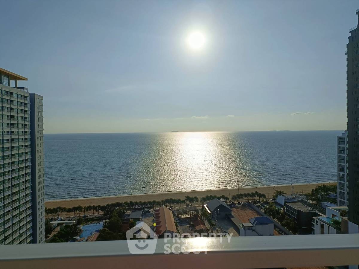 picture 23rd-Floor 2-BR Lumpini Park Beach Jomtien For Sale (ID 3201395) - 1/11
