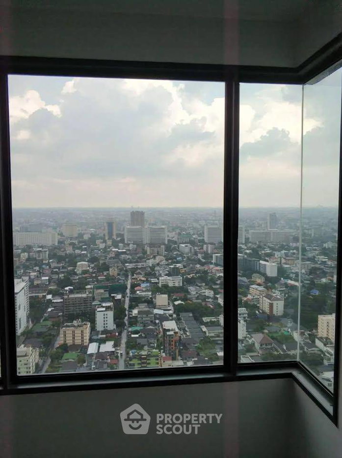 picture 44th-Floor 2-BR Life Ladprao, 100m To BTS Ha Yaek Lat Phrao (ID 2125667) - 7/7