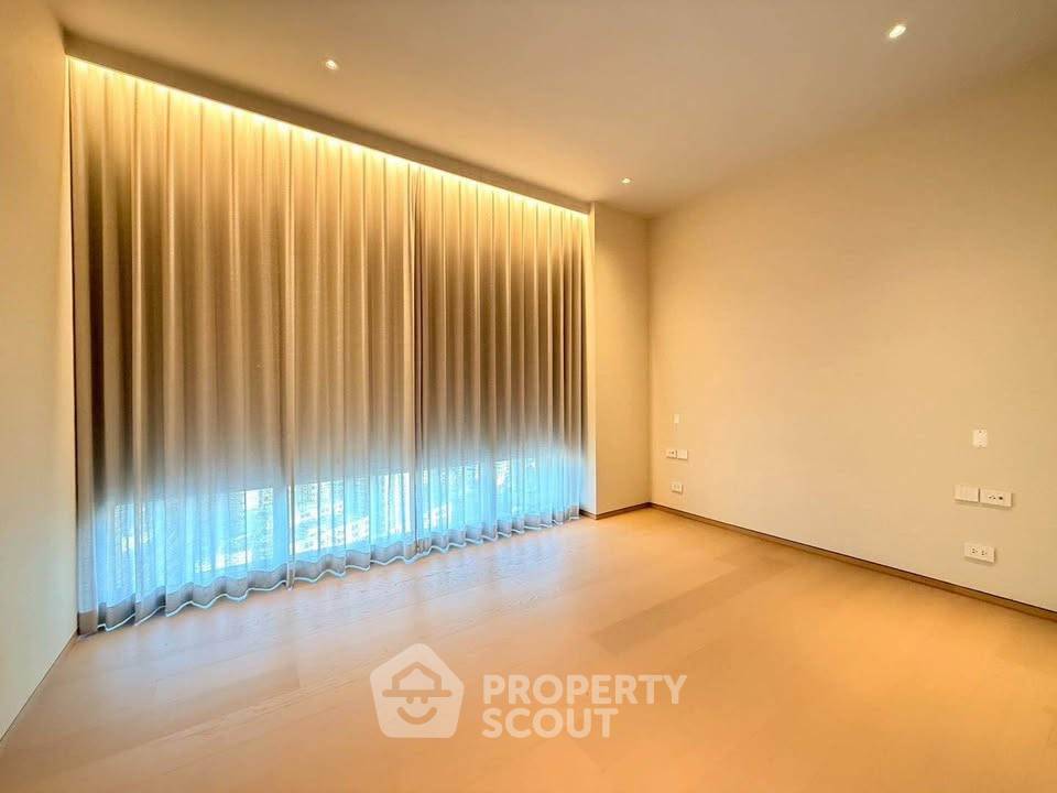 รูป 4 ห้องนอน 412 ตร.ม. ชั้น 22 โครงการ SCOPE Thonglor ใกล้ BTS ทองหล่อ 10 ม. (ID 3118777) - รูปที่ 29/33