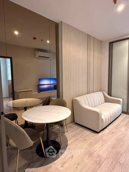 picture 1-BR Condo At Rhythm Ekkamai Estate, 18th Floor 📍 Near BTS Thong Lor (ID 3001752) - 2/9