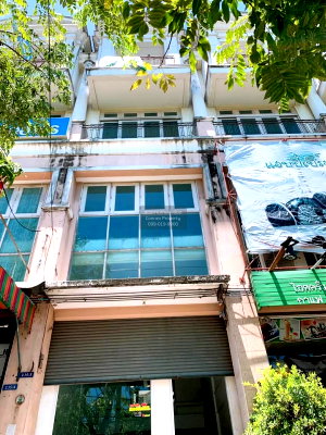 Shophouses for sale Nong Khaem : For Sale Commercial Building , Thanathong City , Nong Khaem , Nong Khaem , Bangkok , CX-130305 ✅ Live chat with us ADD LINE @connexproperty ✅