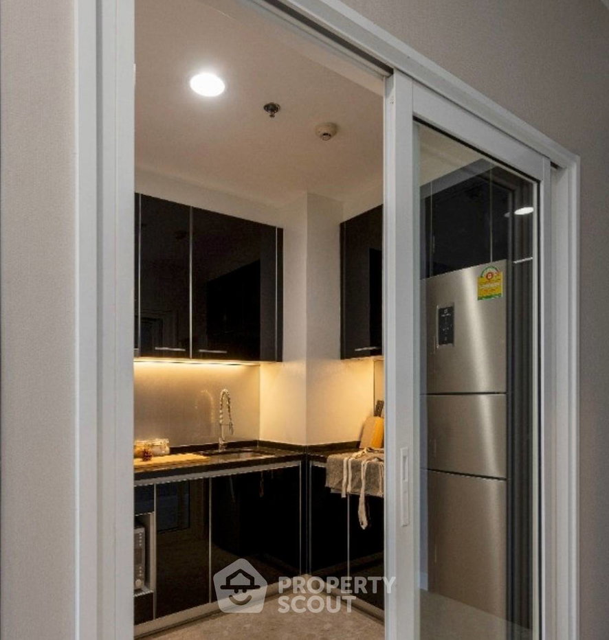 รูป ใกล้ BTS ทองหล่อ 200 เมตร | คอนโด 2 ห้องนอน The Crest Sukhumvit 34 (ID 3197277) - รูปที่ 3/9