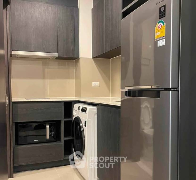 picture 100m To MRT Huai Khwang | 1-BR XT Huaikhwang Condo (ID 3198021) - 2/4