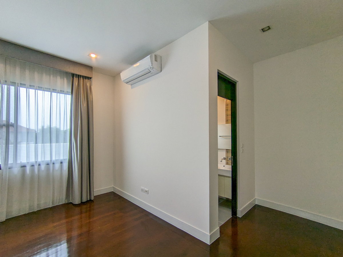 picture (LH) Ladawan Rattanathibet, 200.3 sq. wah, 4 Bed, 4 Bath, 1 Maid, next to MRT Bang R - 15/26