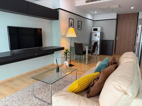 🎉 For Rent Condo NOBLE REMIX Building 1, Floor 6,1 bed room, Room size 40 sqm