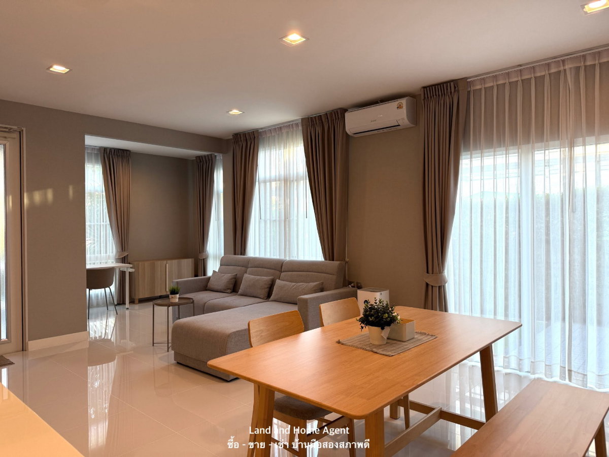 รูป MN05206 - Mantana Onnut - Wongwaen 5 : Megabangna  - รูปที่ 10/13