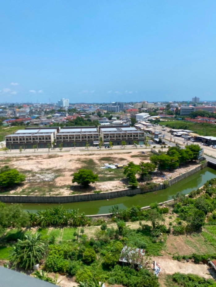 รูป ขาย Escent Rayong2 
ห้อง 2 bed 52 ตรม.
บิ้วอินไม้ทั้งห้อง สวยอบอุ่นไม่เหมือนใคร
 3.95 ล้าน
 - รูปที่ 8/9
