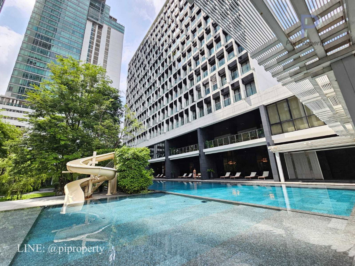 Phloenchit and Wireless Embassy zone 60sqm spacious 1 bedroom unit for rent in Noble Phloen Chit. 0 meter linked to BTS Phloenchit & Central Embassy