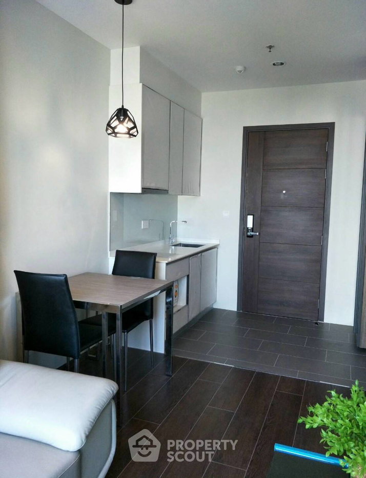 picture 1-BR Condo At C Ekkamai Near ARL Ramkhamhaeng (ID 3198450) - 5/9