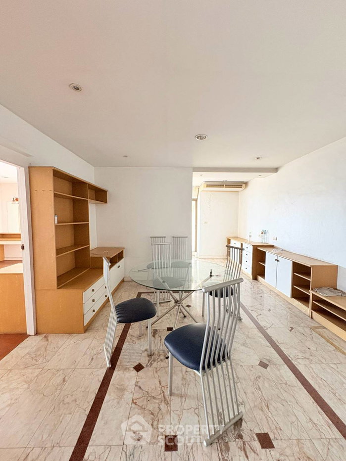 picture Spacious 2-BR 170 Sqm At Country Complex Bangna Near BTS Bang Na (ID 3198575) - 14/18