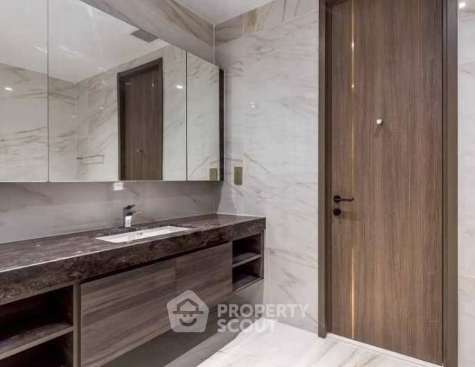 picture 3-BR Condo At Supalai Icon Sathon Near MRT Silom (ID 3144030) - 11/17