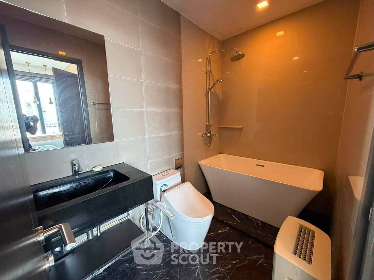 รูป ชั้น 30 คอนโด 2 ห้องนอน The Edge Sukhumvit 23 ใกล้ MRT สุขุมวิท (ID 3201523) - รูปที่ 10/11