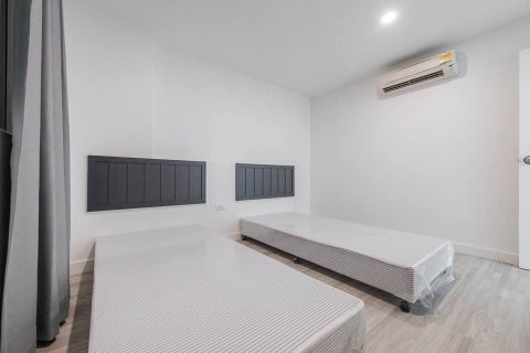 🏢 Condo for Sale : Baan Ruanrom Bangna   Property Code | LNP-C14378 