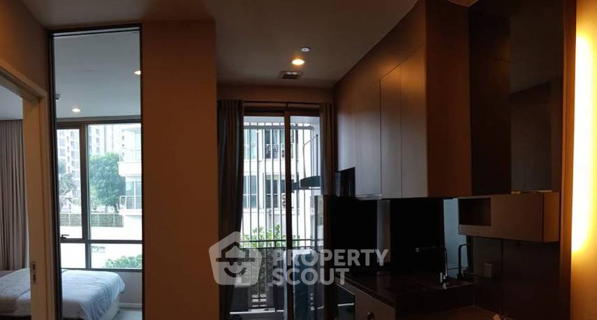 picture 100m To BTS Phra Khanong | 1-BR The Room Sukhumvit 69 For Sale (ID 3151280) - 3/5