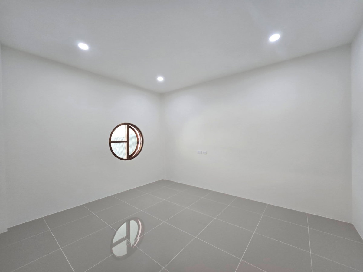 รูป 🏡 ขายทาวน์เฮ้าส์ มบ.เจ้าฟ้า ดาวรุ่ง | ✨ 3.69 ล้านบาท | พร้อมอยู่ - รูปที่ 7/13