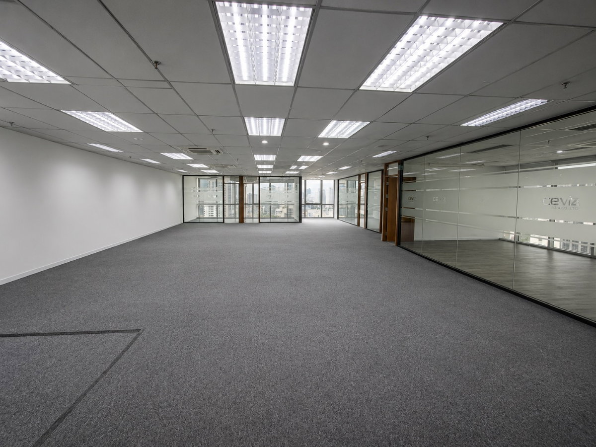 picture #HHR62 Office space for rent, 518 sq.m. | Phrom Phong - 1/13