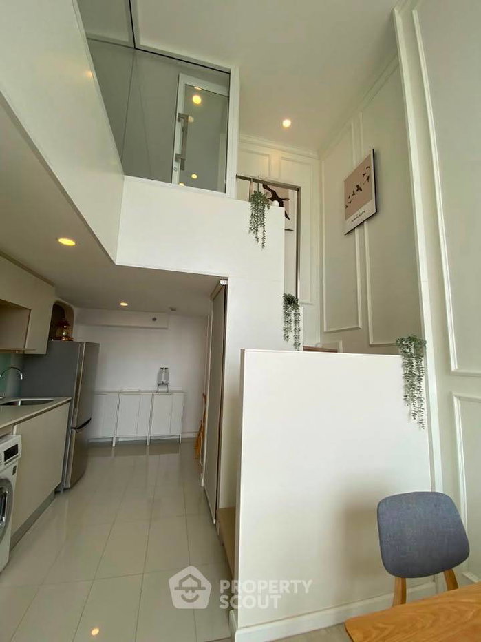 picture 40th-Floor 2-BR Knightsbridge Prime Sathorn Near BTS Saint Louis (ID 3198597) - 13/26