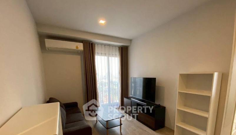 picture 2-BR Condo At The Tree Pattanakarn-Ekkamai Near ARL Ramkhamhaeng (ID 3151281) - 1/4