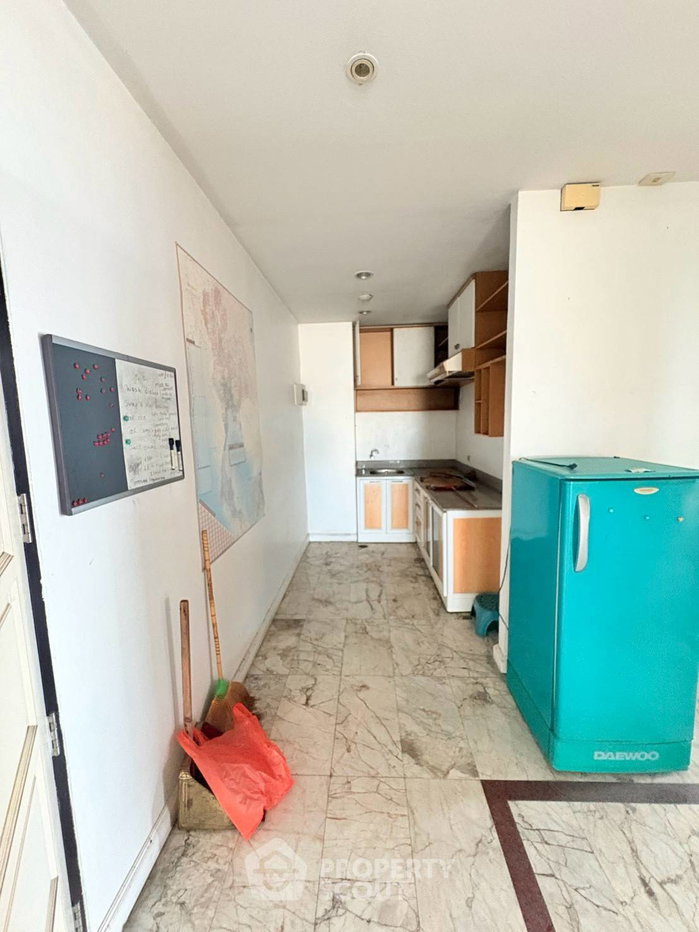 picture Spacious 2-BR 170 Sqm At Country Complex Bangna Near BTS Bang Na (ID 3198575) - 5/18