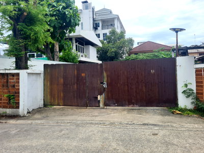 ที่ดิน ม.เทคโนโลยีราชมงคลพระนคร พระนครเหนือ : ขายที่ดิน 125 ตรว ซ.วงศ์สว่าง 19 (วัดหลวง) ใกล้ MRT & BigC