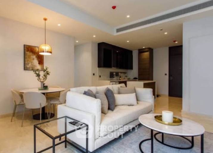 picture Pet-Friendly 2-BR Muniq Langsuan Near BTS Ratchadamri (ID 3194924) - 1/5