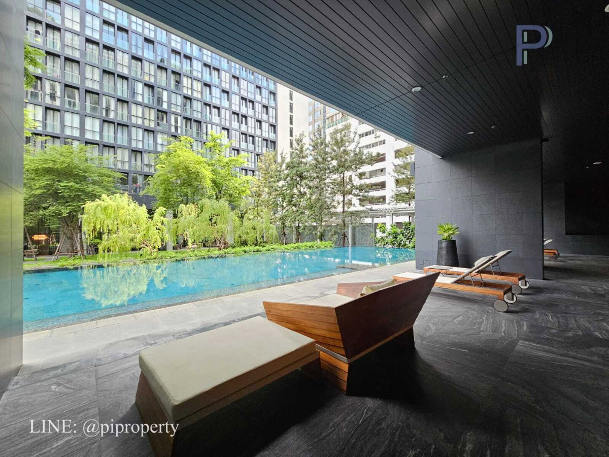 picture Phloenchit and Wireless Embassy zone 60sqm spacious 1 bedroom unit for rent in Noble Phloen Chit. 0 meter linked to BTS Phloenchit & Central Embassy - 14/18