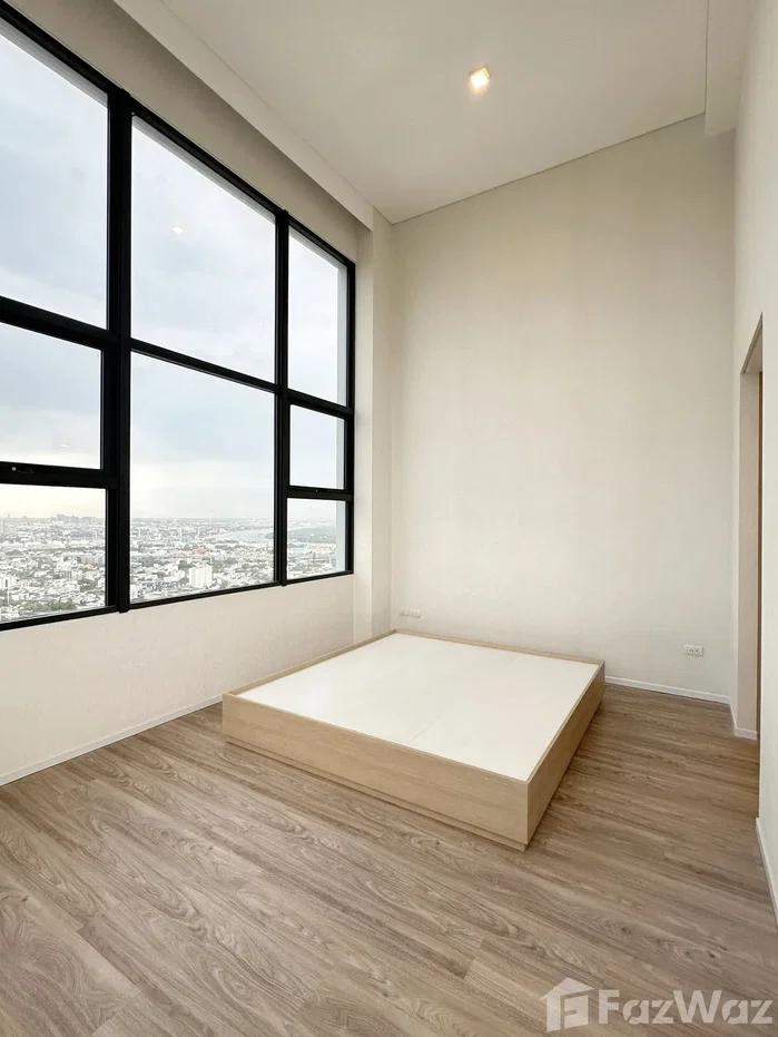 รูป Duplex 2BR with River View | 300m to BTS On Nut 6681955 - รูปที่ 6/15