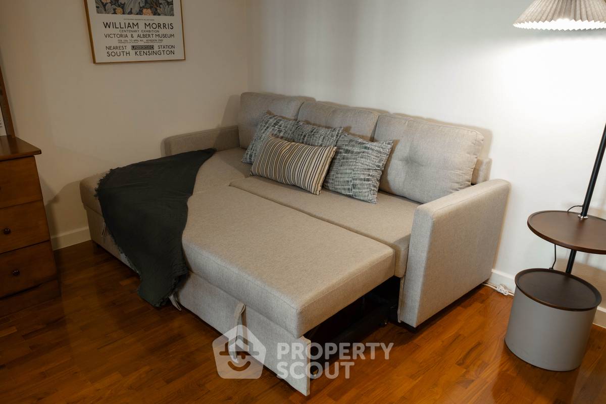 picture 15th-Floor 2-BR Condo At Baan Nonsi, Thanon Chan (ID 2198492) - 11/21