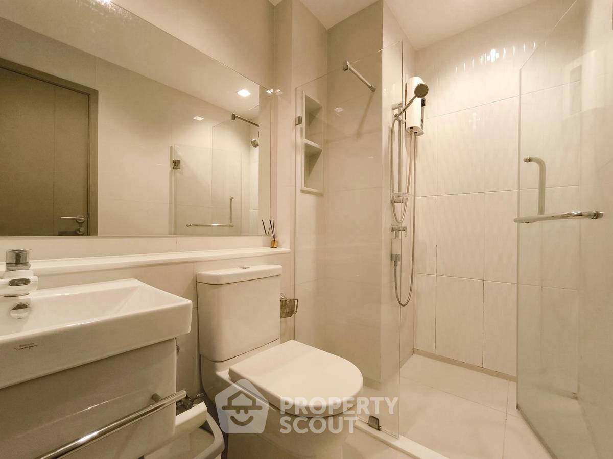 picture 1-BR At Life Asoke - Rama 9 Near MRT Phra Ram 9 (ID 3199946) - 6/7