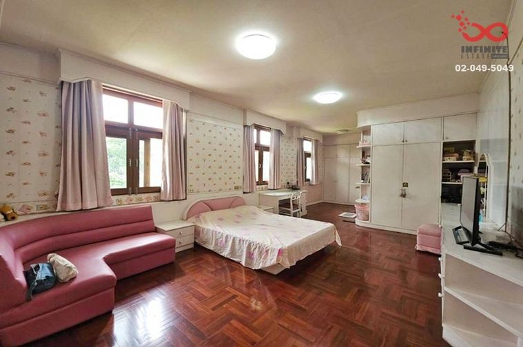 5-bed house for sale, 760 sqm, 587 sq wah, Navatanee