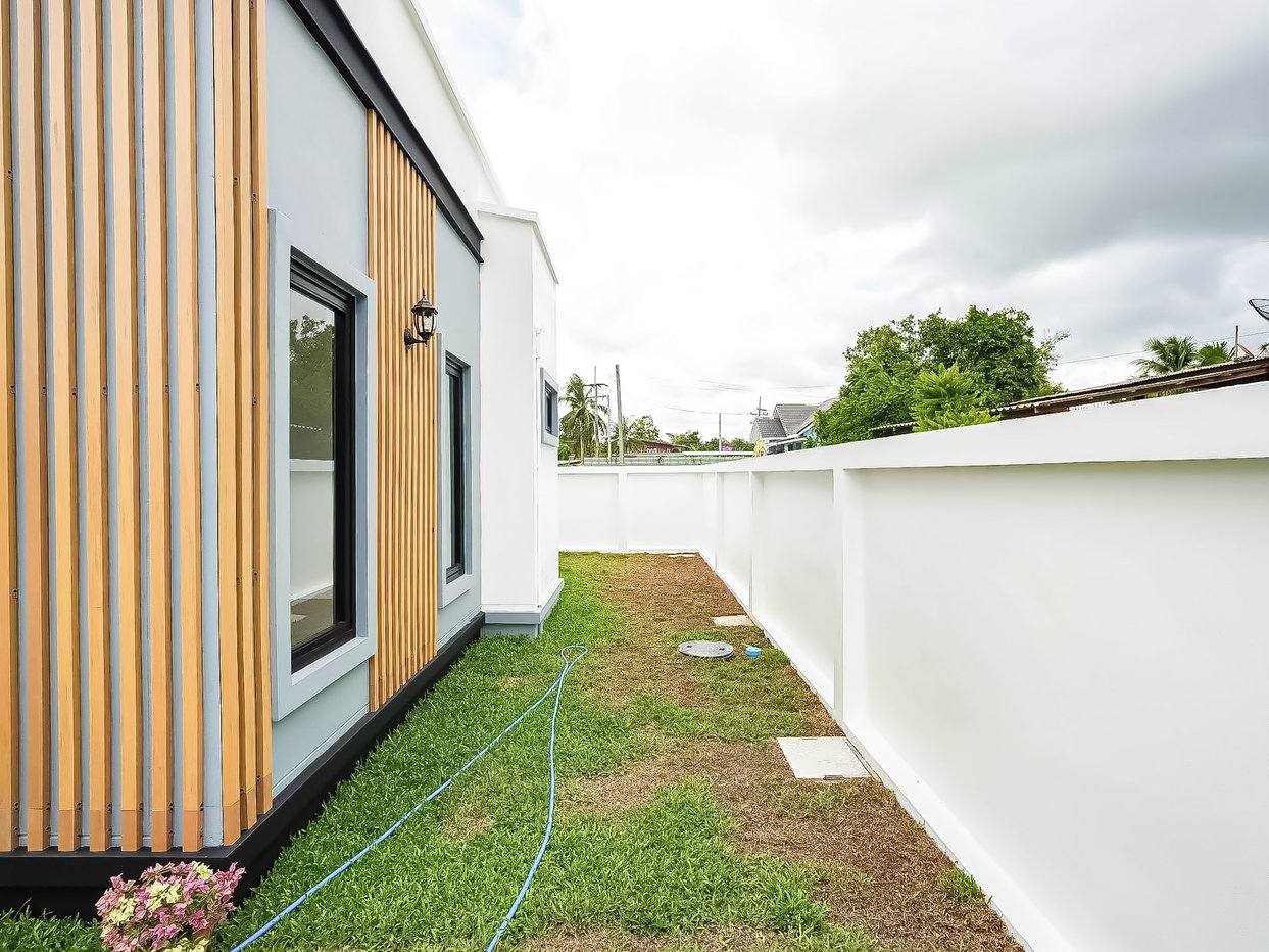 picture Modern House for Sale Na Jomtien Pattaya 3 Bedroom - 12/16