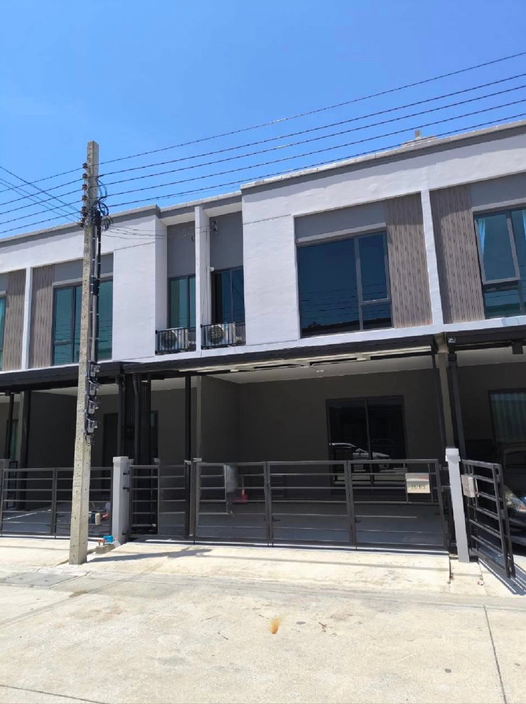 ปล่อยเช่าpleno sukhumvit bangna3 พร้อมอยู่ต่อเติมครัวหลังบ้าน