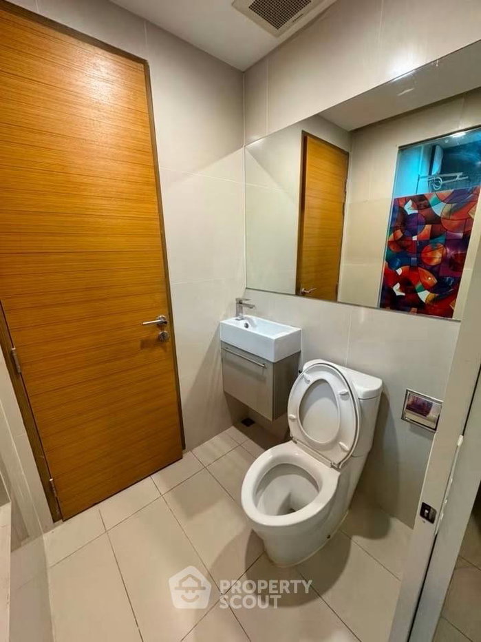 picture 100m To MRT Ratchadaphisek | 1-BR Condo At Rhythm Ratchada (ID 3198773) - 5/5